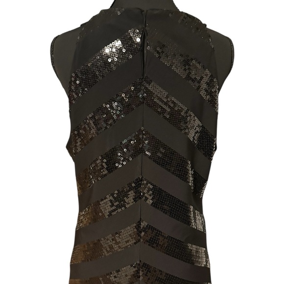 NWT White House Black Market Black Chevron Sequin Tank Size L - Picture 3 of 6